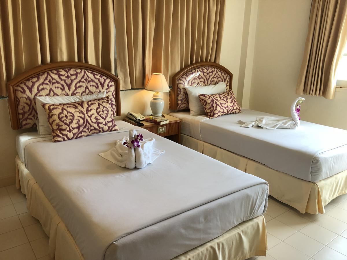 Smile Inn Patong Exterior foto